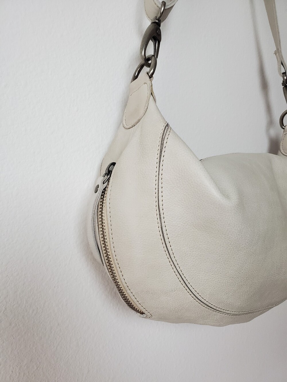 Latico Callie Leather Sling Bag In Oat - Picture 4 of 16